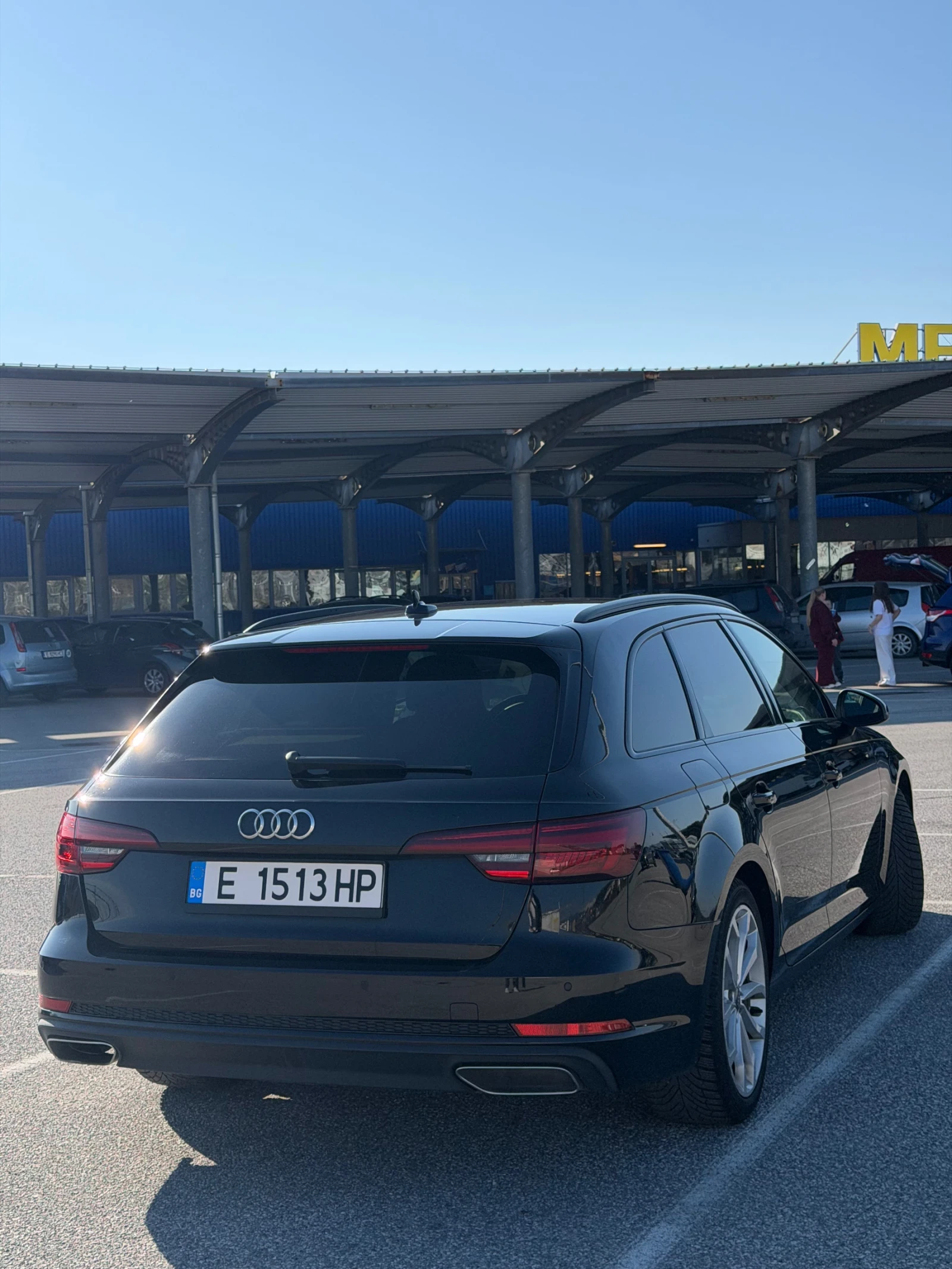 Audi A4 Avant 35 TDI Sport ACC Spur + Totwinkel * Black* , снимка 3 - Автомобили и джипове - 54599292
