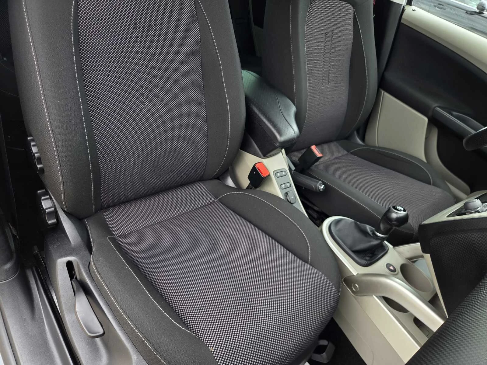 Seat Altea XL 1.9TDI/176хил., снимка 8 - Автомобили и джипове - 55148868