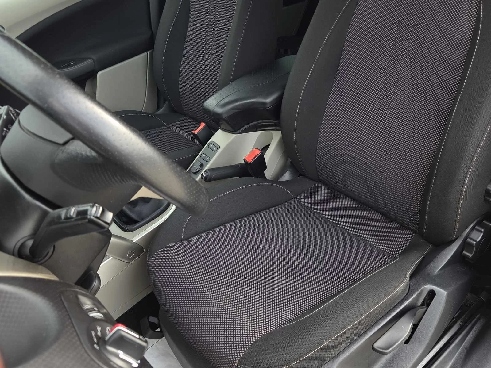 Seat Altea XL 1.9TDI/176хил., снимка 13 - Автомобили и джипове - 55148868
