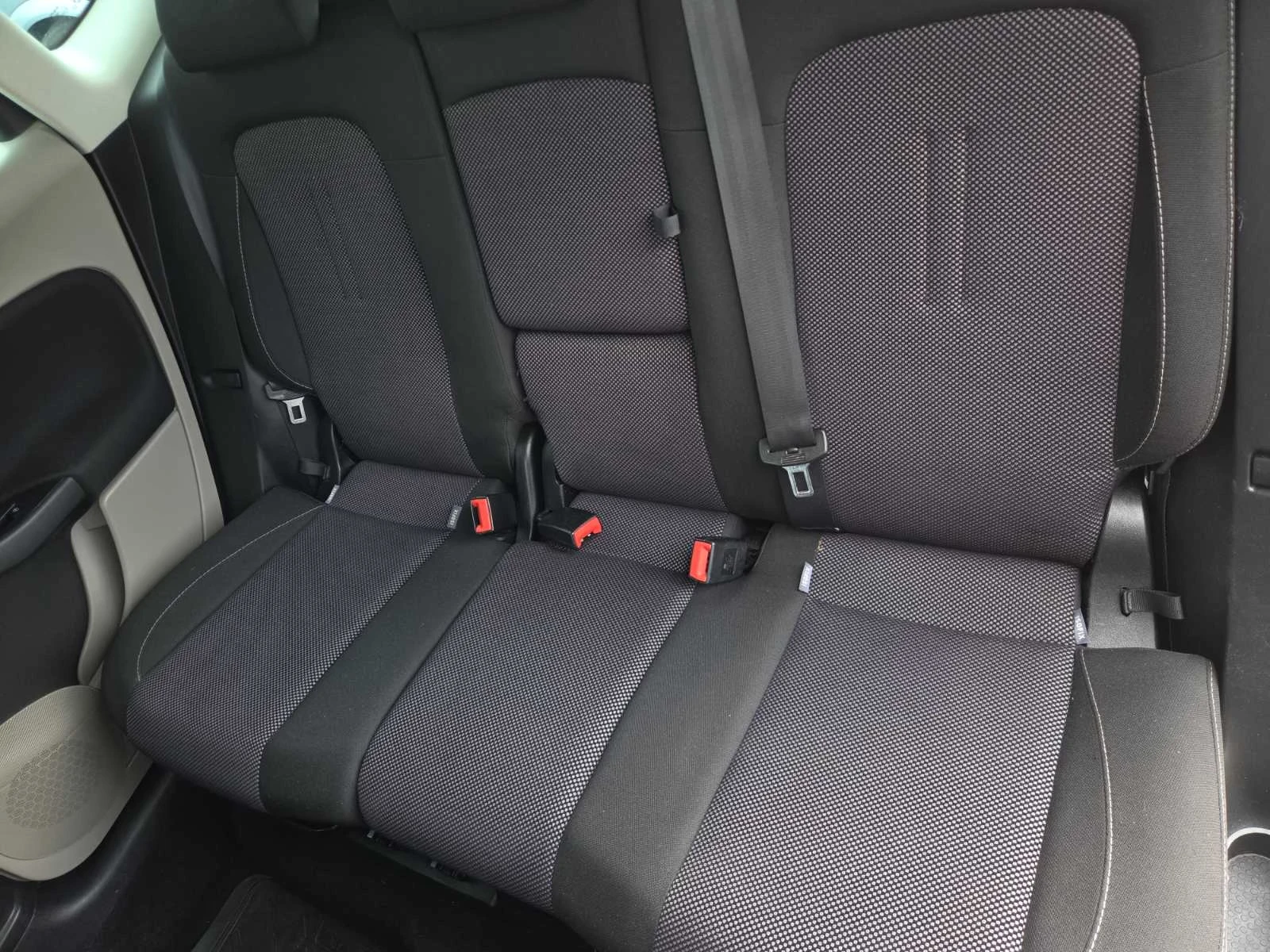 Seat Altea XL 1.9TDI/176хил., снимка 11 - Автомобили и джипове - 55148868