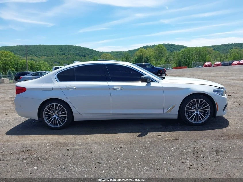BMW 540 xDrive* 360* H/K* ХЕДЪП* ADAPT LED* , снимка 12 - Автомобили и джипове - 55542317