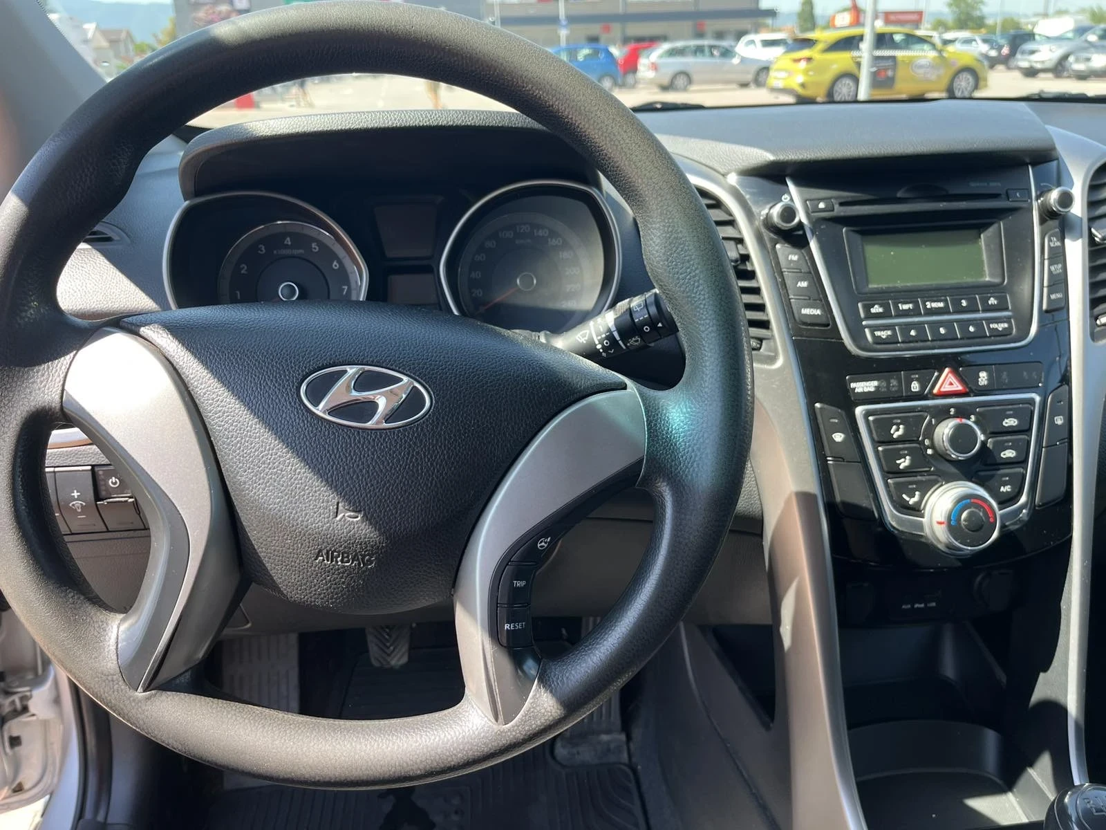 Hyundai I30 бензин/газ, снимка 5 - Автомобили и джипове - 55656697