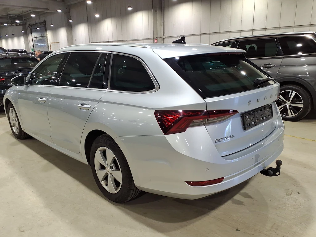Skoda Octavia 2.0 TDi /EVO / Очакван!, снимка 3 - Автомобили и джипове - 55902915
