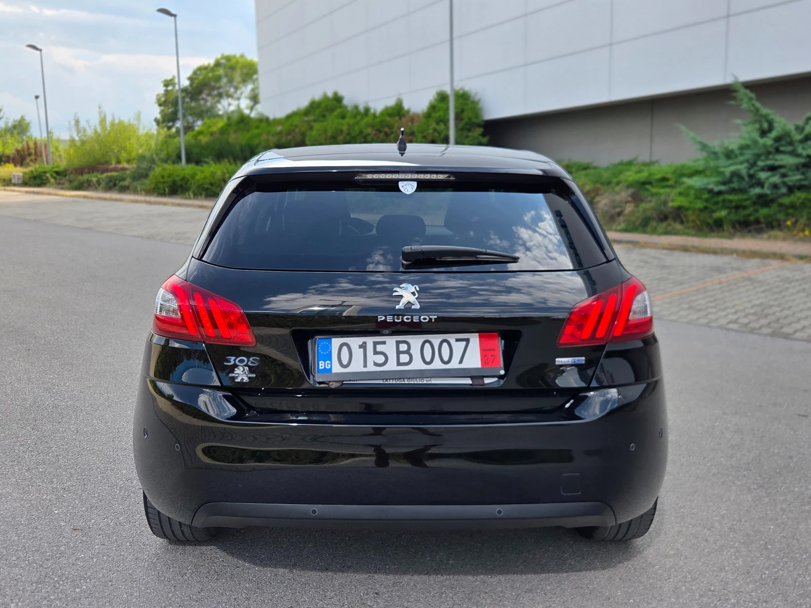 Peugeot 308 1.6HDI ALLURE* LED* Панорама* 129хил.км НОВА КОЛА, снимка 3 - Автомобили и джипове - 55929074