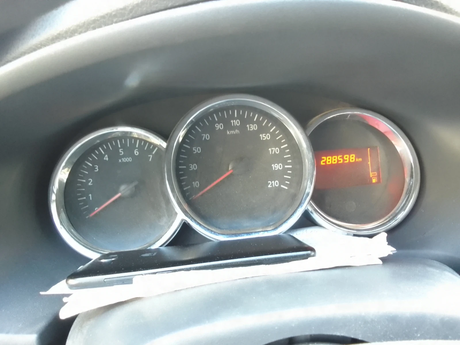 Dacia Sandero 1.2  16 v, снимка 6 - Автомобили и джипове - 56197930