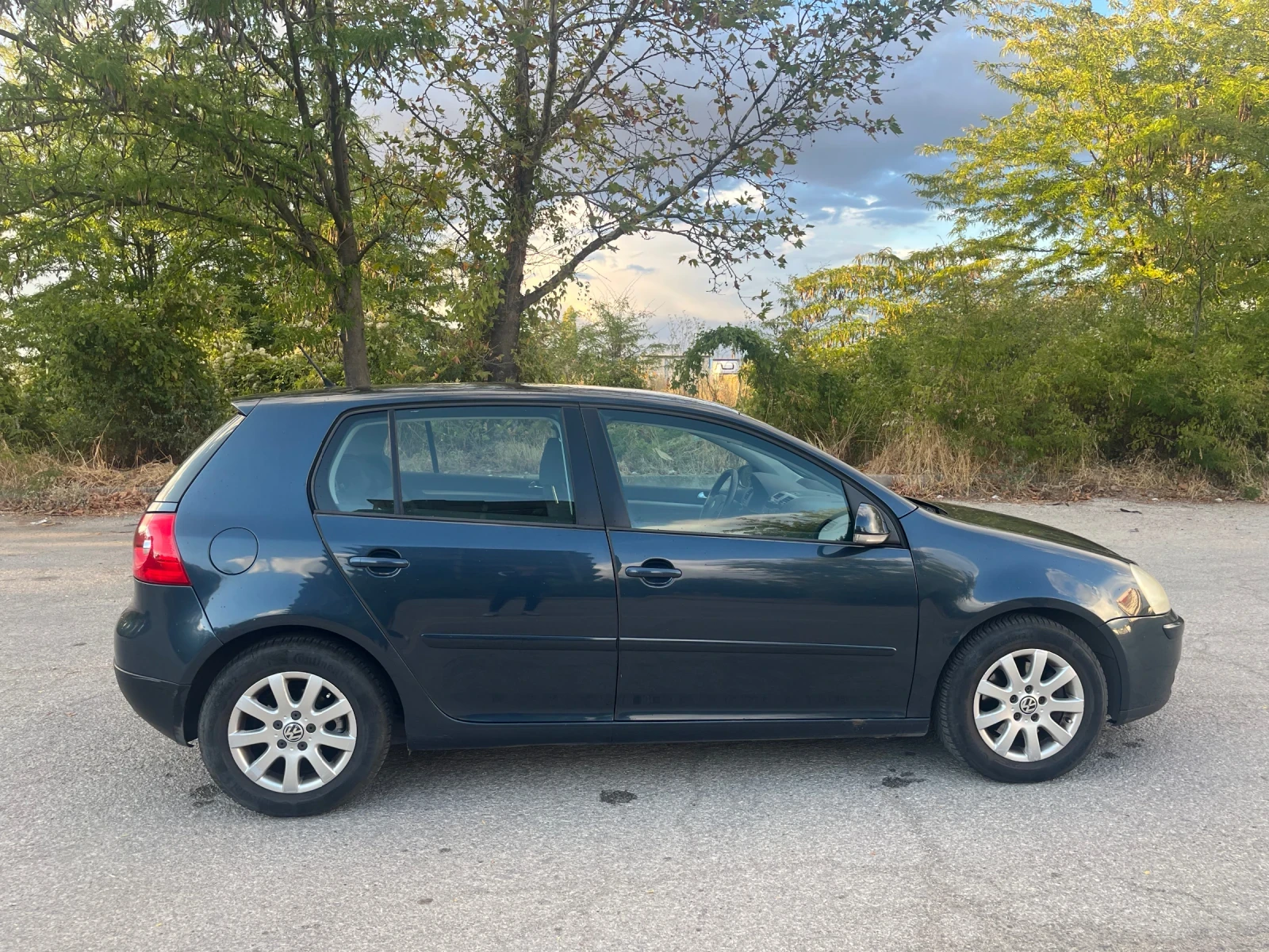 VW Golf 1.4fsi, снимка 6 - Автомобили и джипове - 56200886