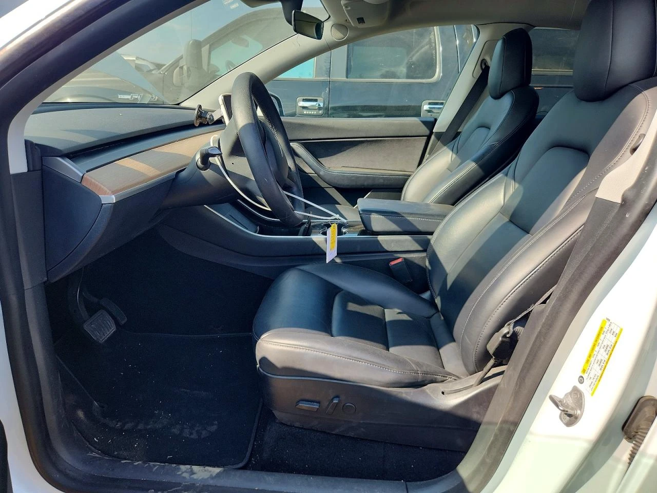 Tesla Model Y, снимка 7 - Автомобили и джипове - 56375070