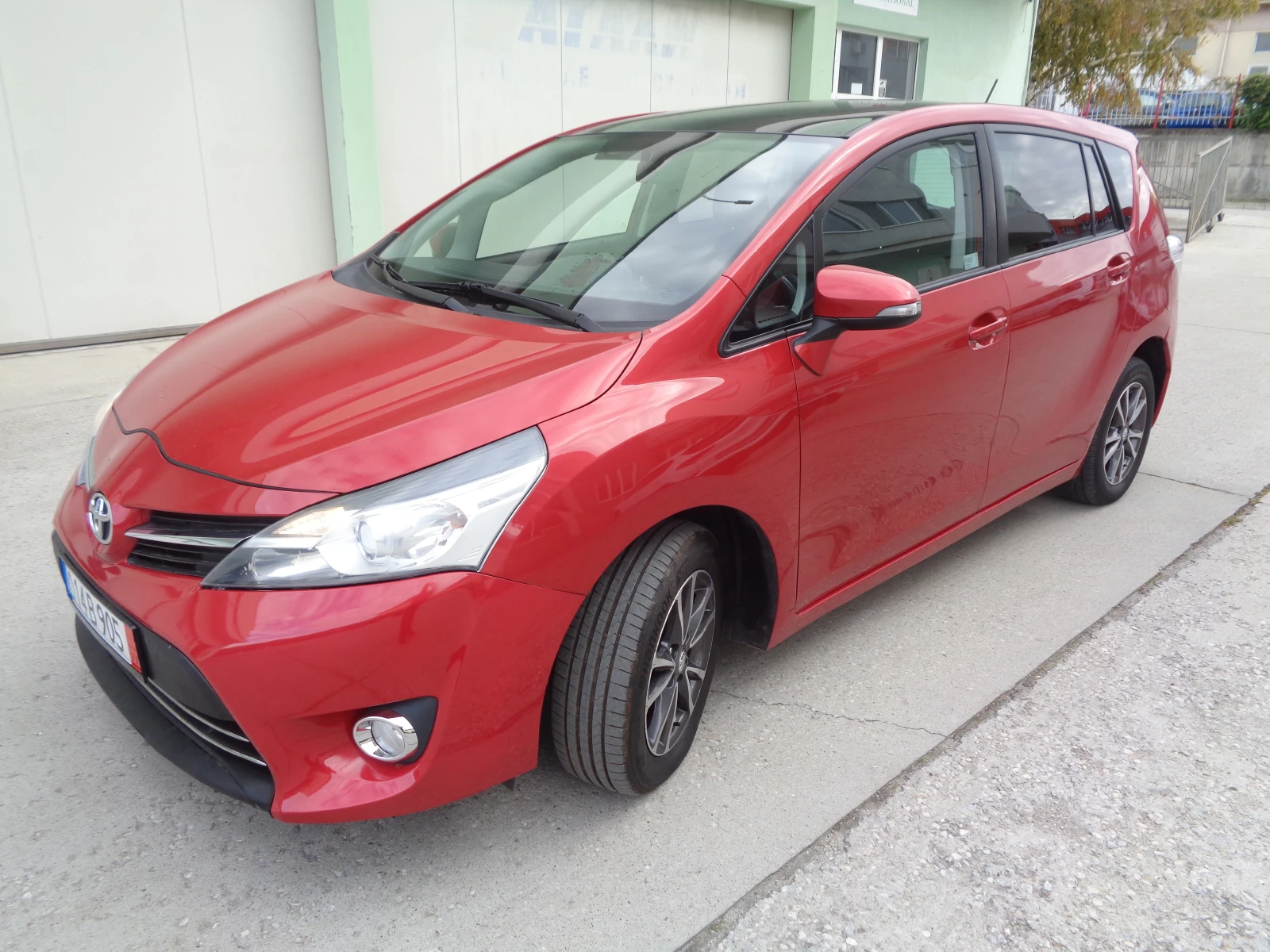 Toyota Verso 2.0D-4D-124-NAVI-PANORAMA-BARTER-LIZING | Mobile.bg � ����������� 7