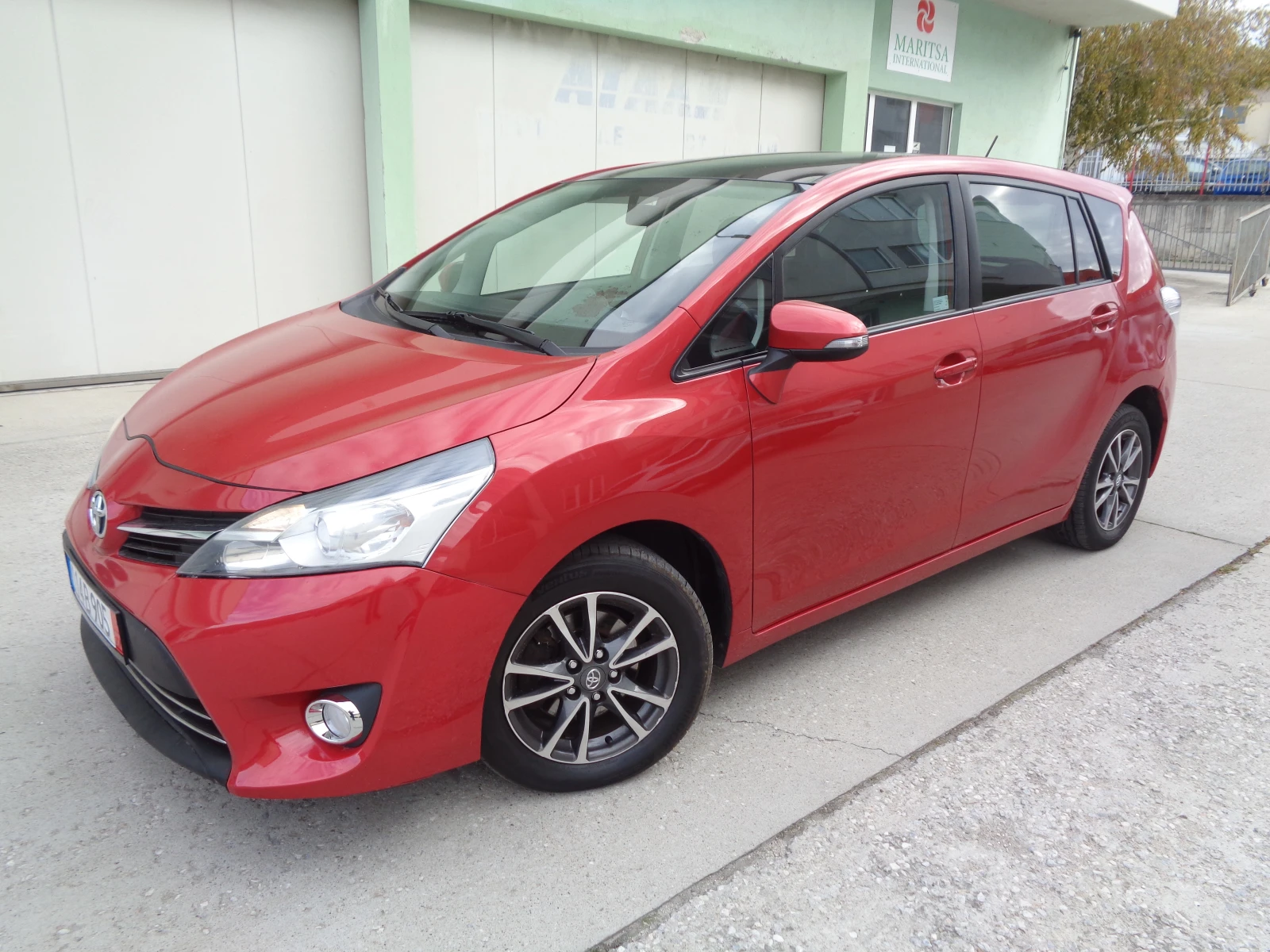Toyota Verso 2.0D-4D-124-NAVI-PANORAMA-BARTER-LIZING
