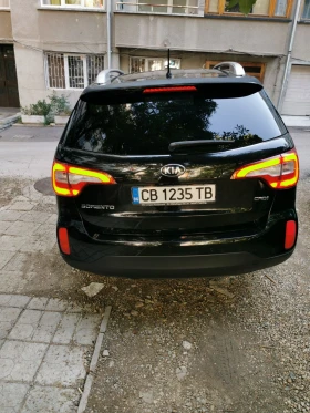 Kia Sorento 2.2 CRDi AWD - 19500 лв. - 33416698 | Car24.bg