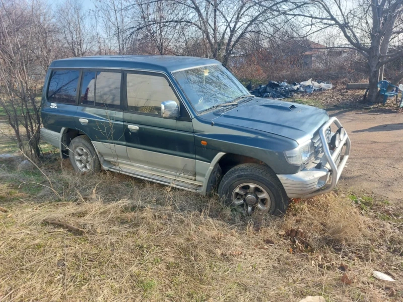 Mitsubishi Pajero, снимка 2 - Автомобили и джипове - 48490063