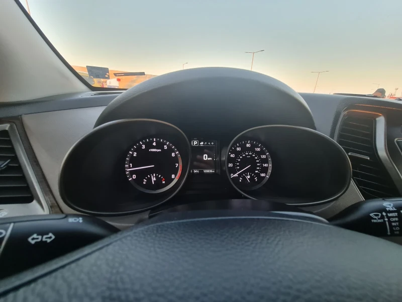 Hyundai Santa fe Sport 2.4 GDI, снимка 15 - Автомобили и джипове - 50034397