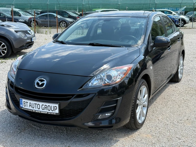 Mazda 3 1.6i * * 142000KM* СЕРВИЗНА ИСТОРИЯ* * КАТО НОВА *, снимка 2 - Автомобили и джипове - 51240544
