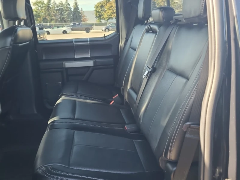 Ford F150 * LARIAT CREW CAB SHORT BED * CARFAX * ФИНАНСИРАНЕ, снимка 13 - Автомобили и джипове - 52624920