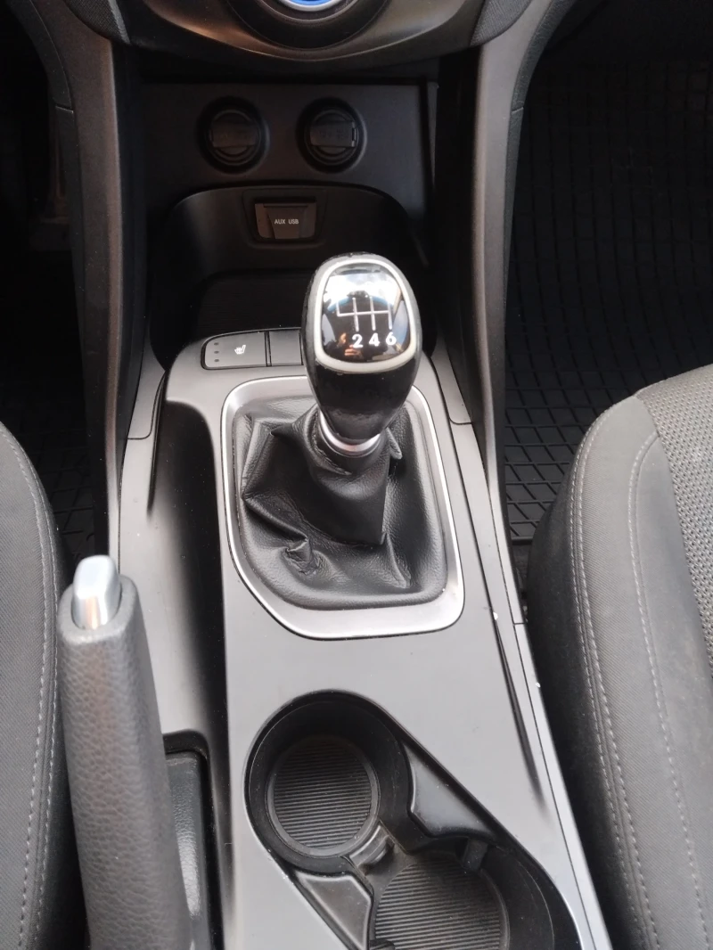 Hyundai Santa fe 2.0 CRDI 150 HP , снимка 11 - Автомобили и джипове - 52788263