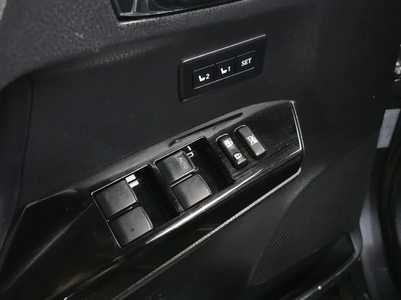 Toyota Rav4 2.5 4WD HYBRID  | Mobile.bg � ����������� 17