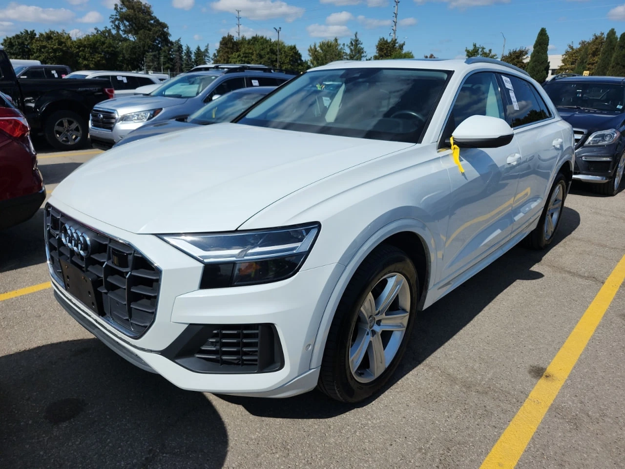 Audi Q8 *  *    *   *  | Mobile.bg   1