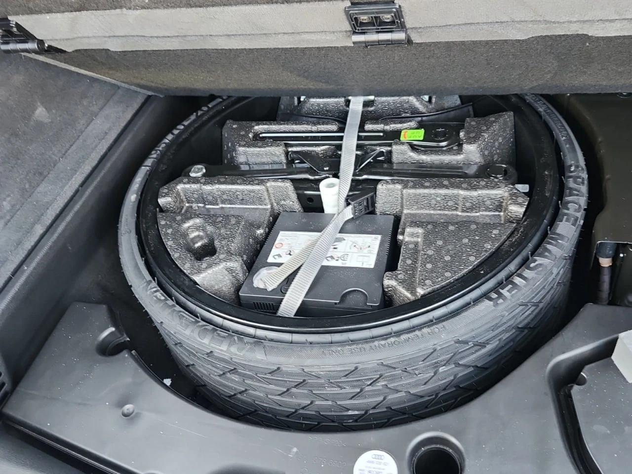 Audi Q8 *  *    *   *  | Mobile.bg   12