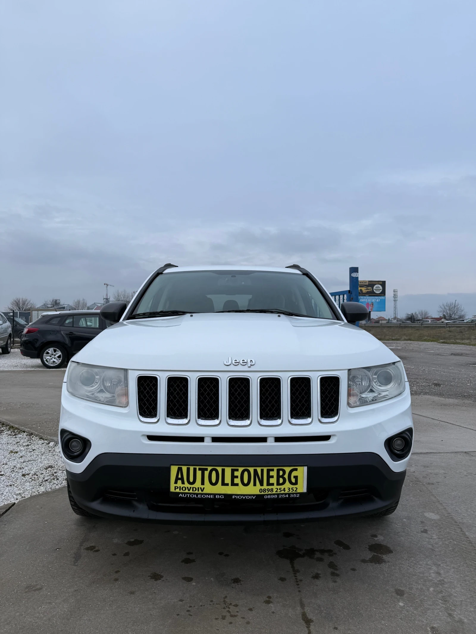 Jeep Compass 2.2 CRD 4x4 - изображение 2