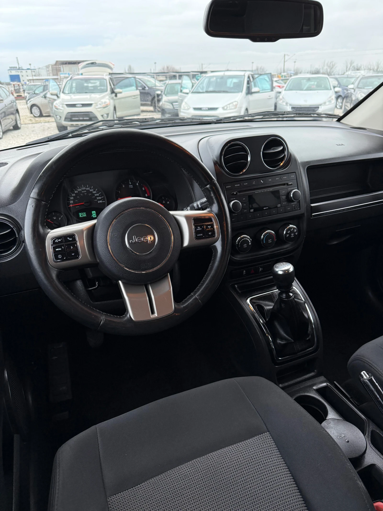 Jeep Compass 2.2 CRD 4x4 - изображение 7