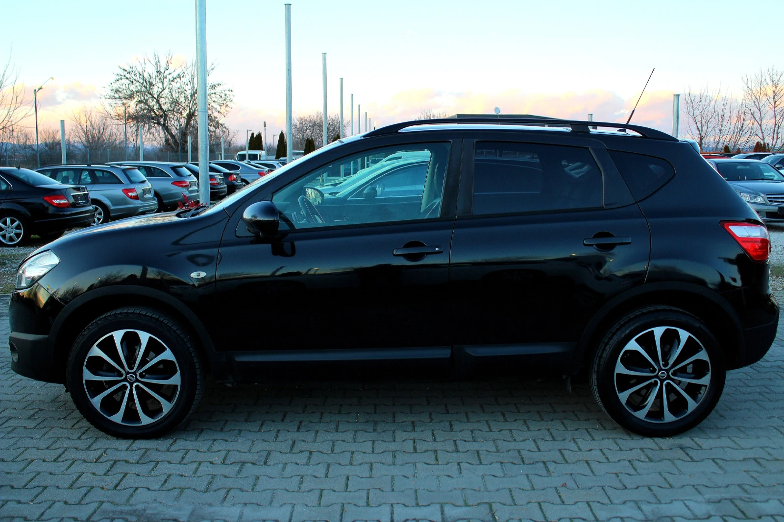 Nissan Qashqai TEKNA * �������� ������ | Mobile.bg � ����������� 4