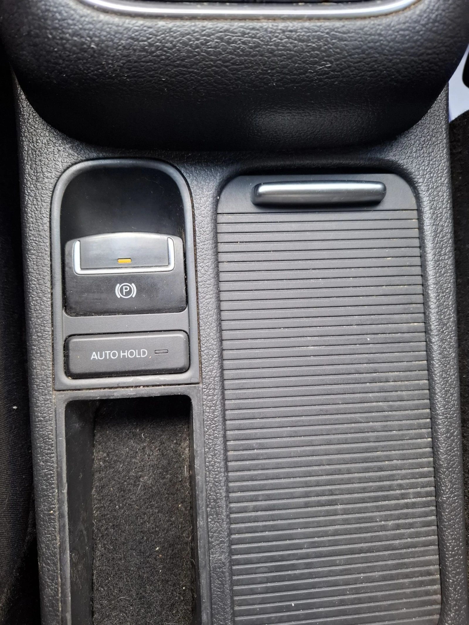 VW Tiguan 2000 - изображение 7