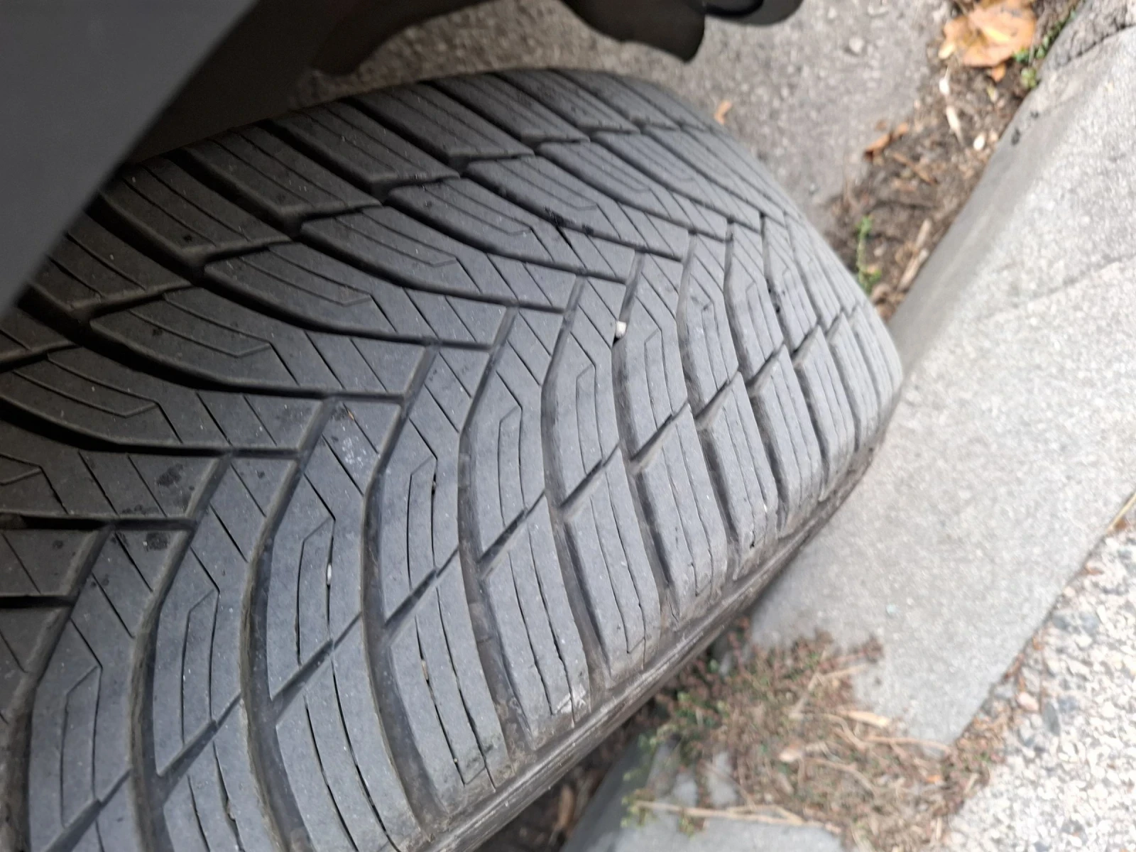 VW Tiguan 2000, снимка 11 - Автомобили и джипове - 53687684