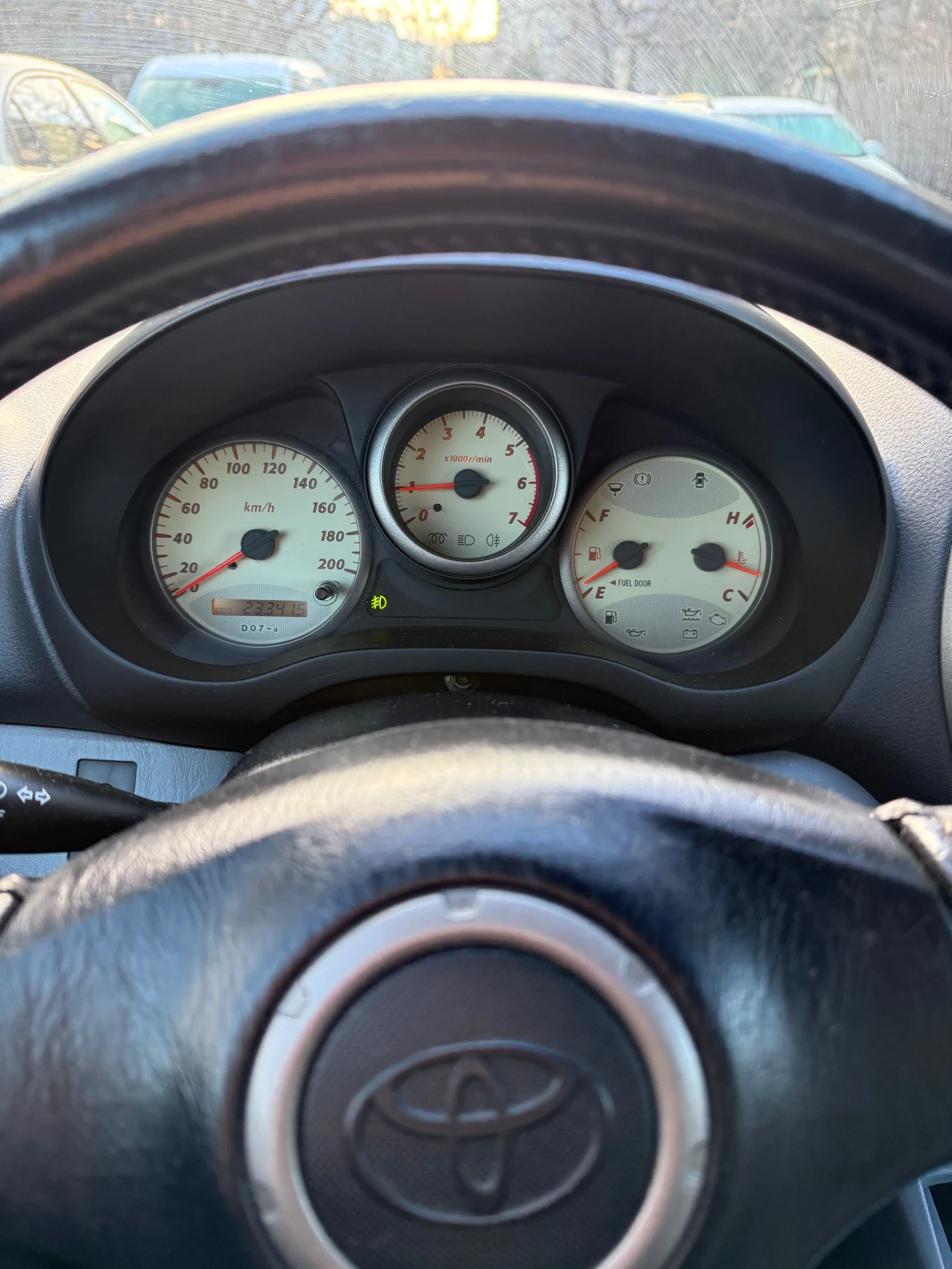 Toyota Rav4, снимка 12 - Автомобили и джипове - 53817543