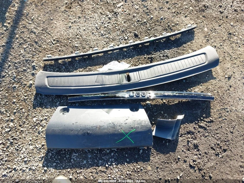 Jeep Grand cherokee 3.6l Altitude 4X4, снимка 12 - Автомобили и джипове - 54071927