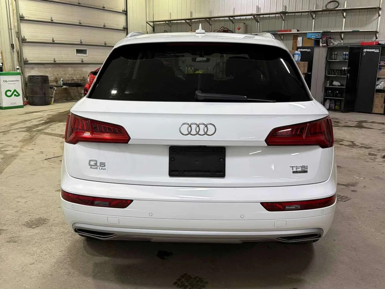 Audi Q5 * Komfort * ПОДГРЕВИ* ДВА КЛЮЧА* KEYLESS* , снимка 4 - Автомобили и джипове - 54157227