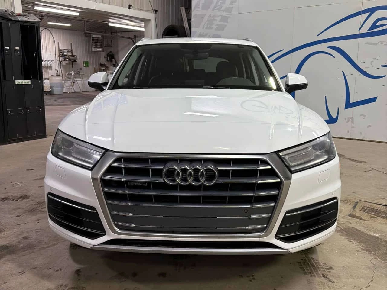 Audi Q5 * Komfort * ПОДГРЕВИ* ДВА КЛЮЧА* KEYLESS* , снимка 6 - Автомобили и джипове - 54157227