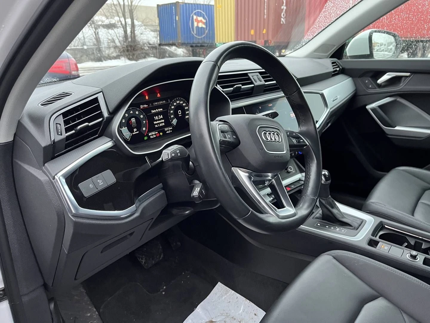 Audi Q3, снимка 5 - Автомобили и джипове - 54213927