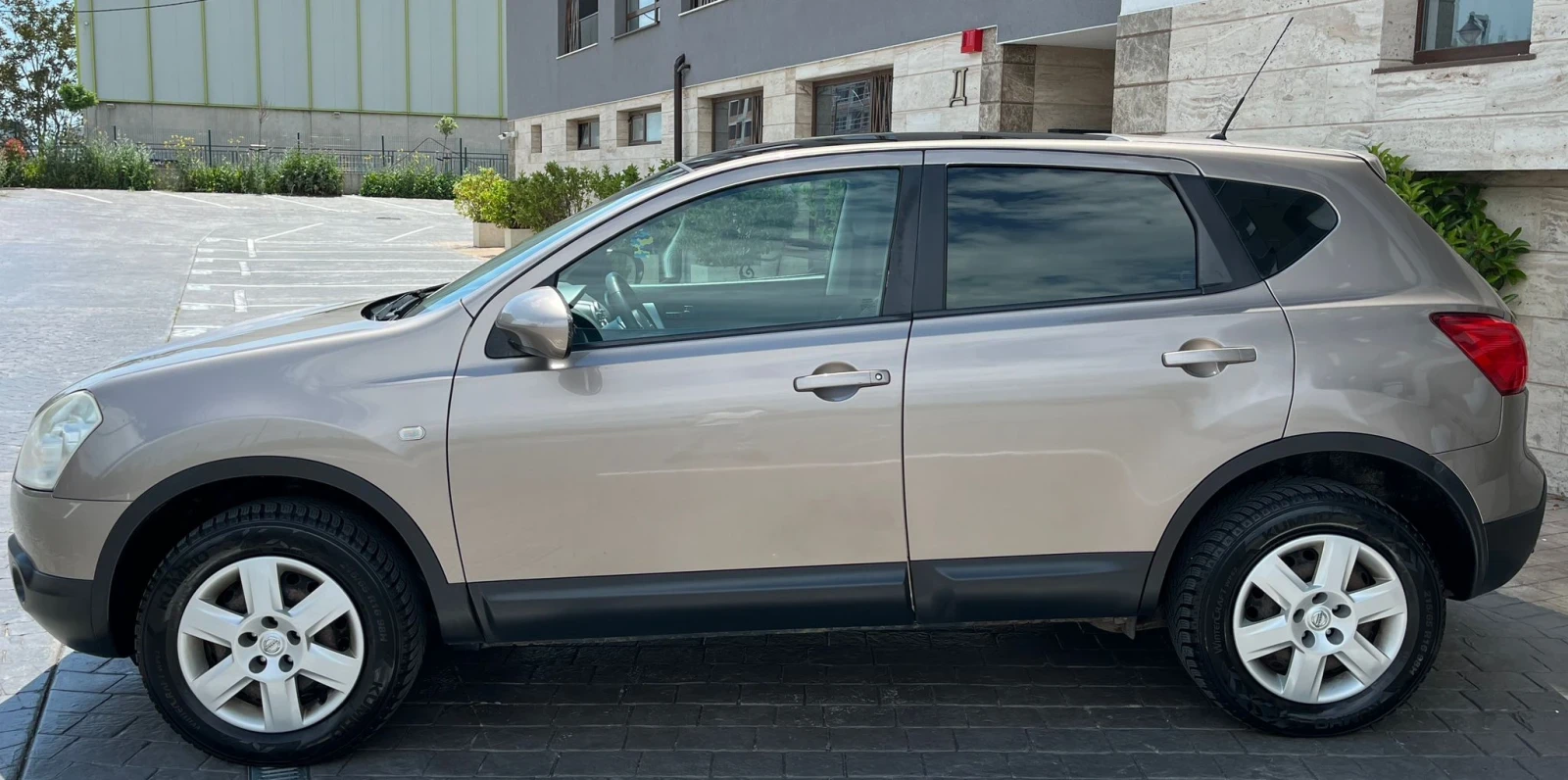 Nissan Qashqai 2.0D/150/4X4 | Mobile.bg � ����������� 4