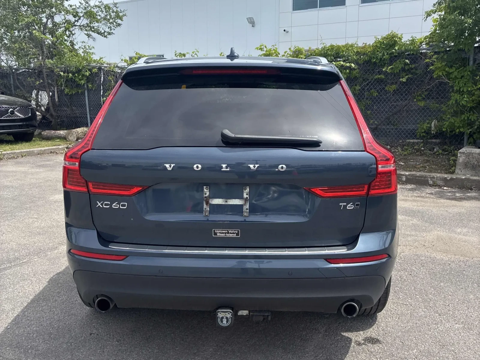 Volvo XC60 T6 Momentum AWD/Keyless/Lane Assist/B&W, снимка 5 - Автомобили и джипове - 54788466