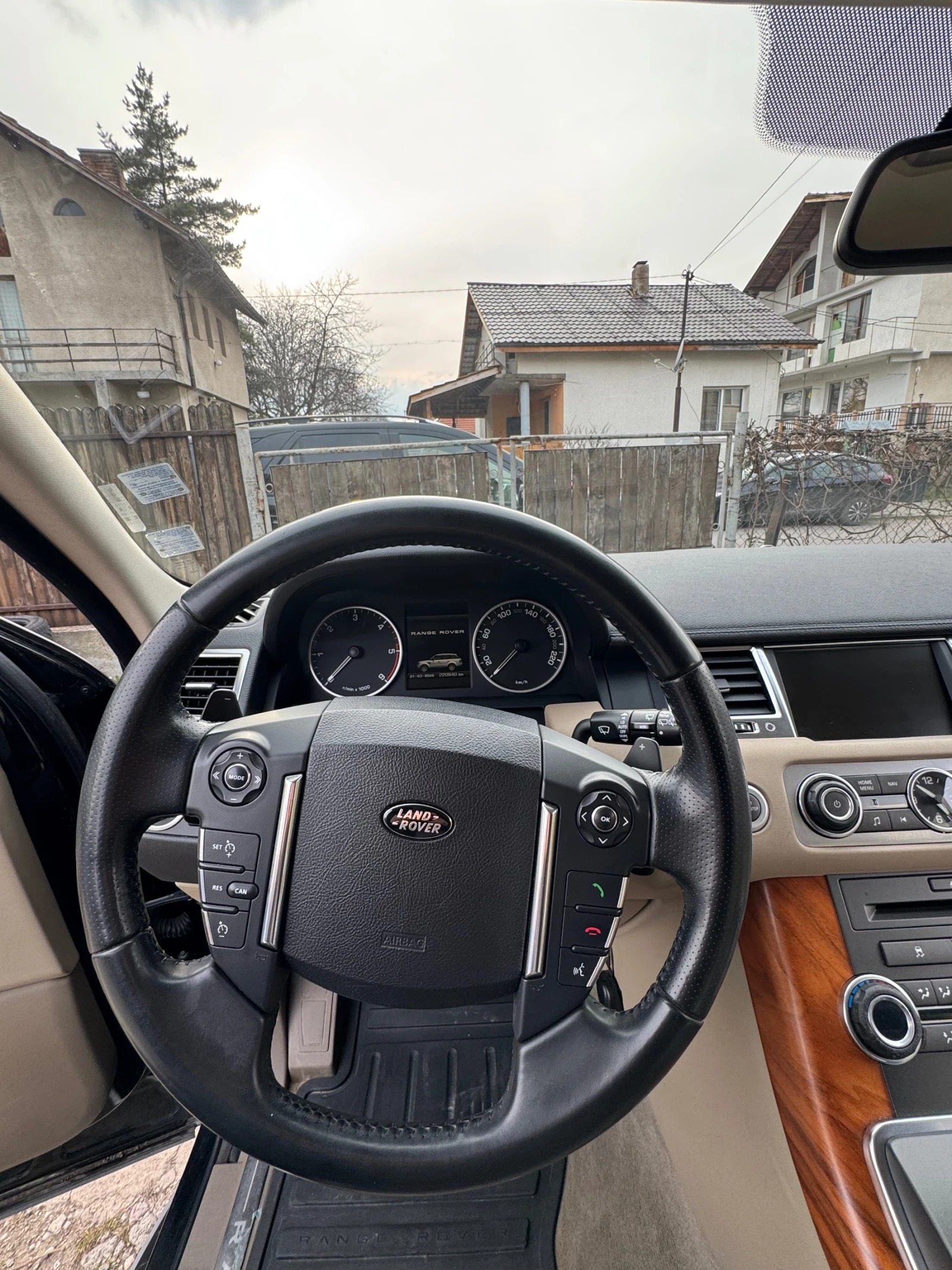 Land Rover Range Rover Sport, снимка 10 - Автомобили и джипове - 55353033