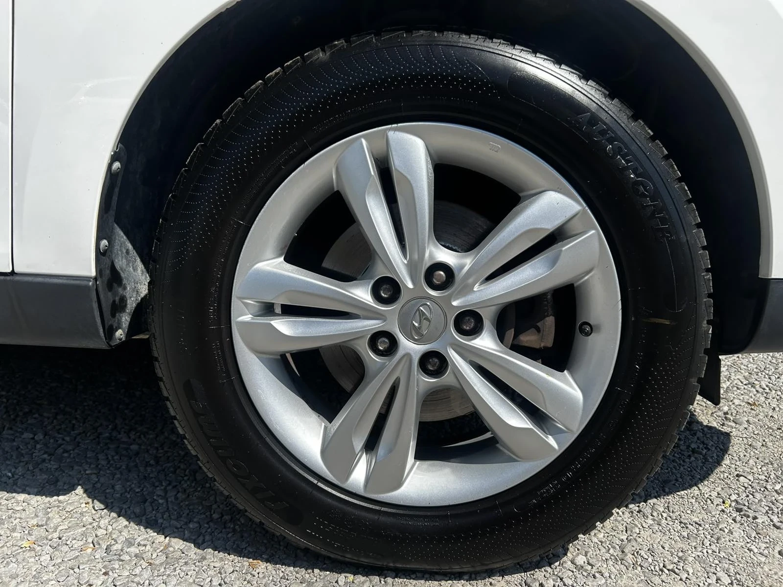 Hyundai IX35 1.7CRDI, снимка 13 - Автомобили и джипове - 55629027