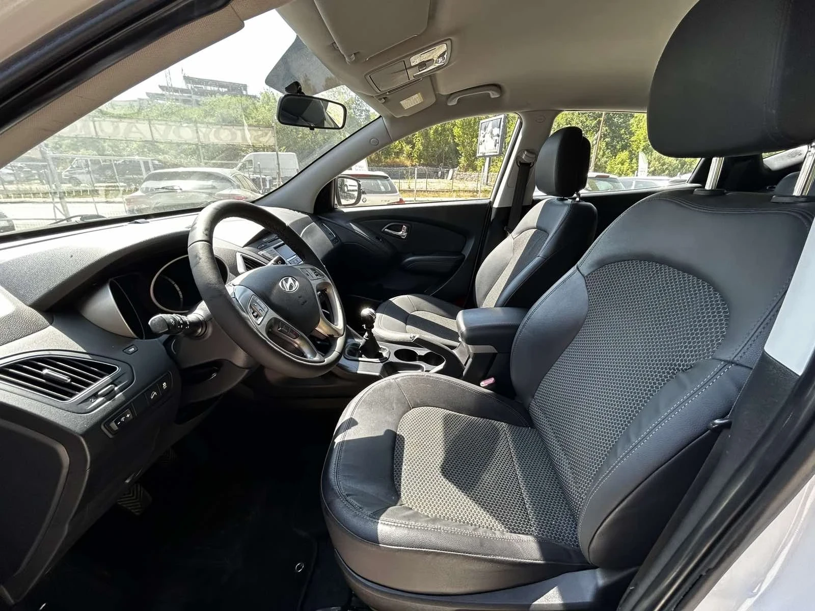 Hyundai IX35 1.7CRDI, снимка 10 - Автомобили и джипове - 55629027