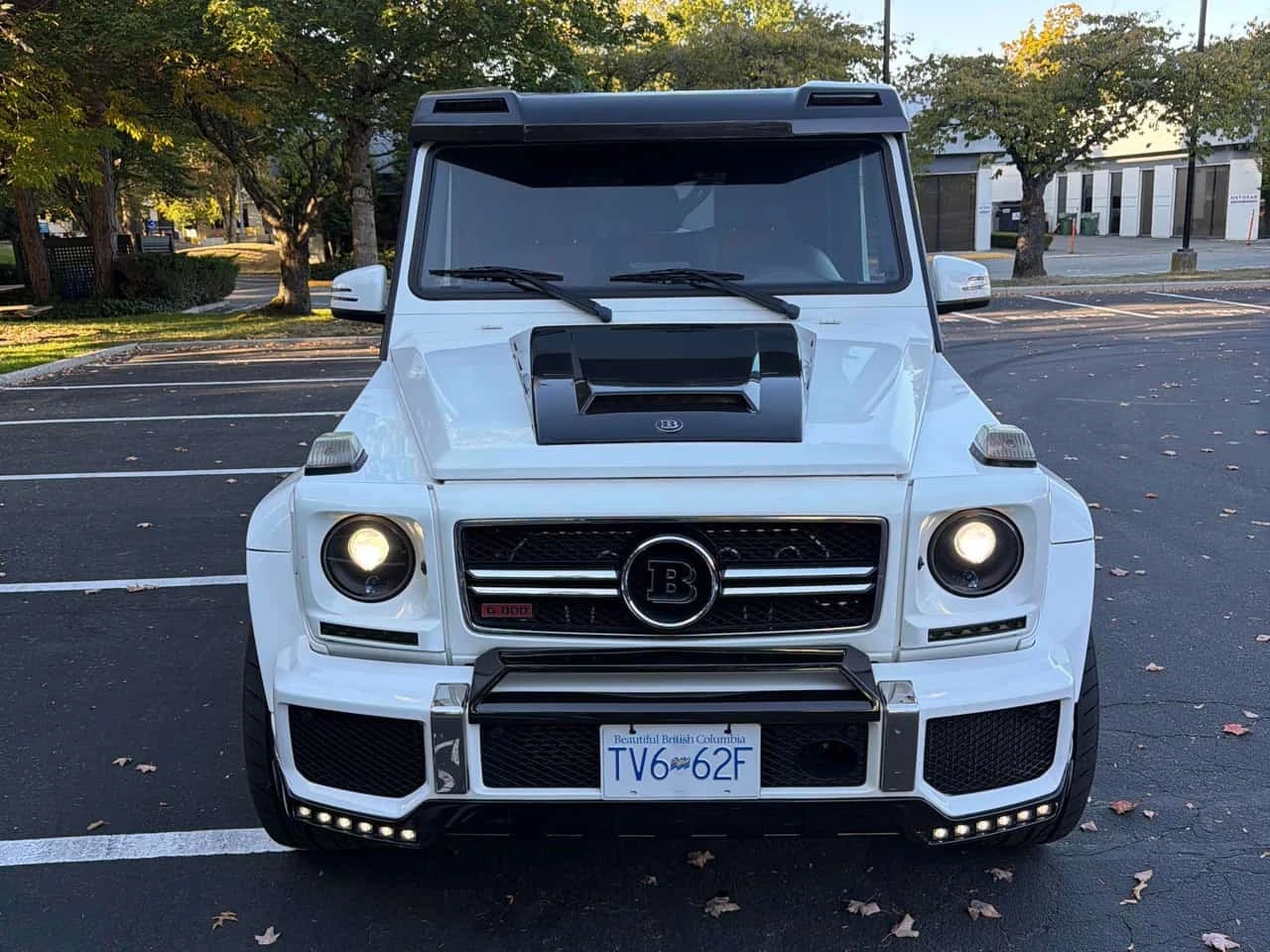 Mercedes-Benz G 63 AMG BRABUS | CARFAX | АВТОФИНАНСИРАНЕ, снимка 2 - Автомобили и джипове - 56171729