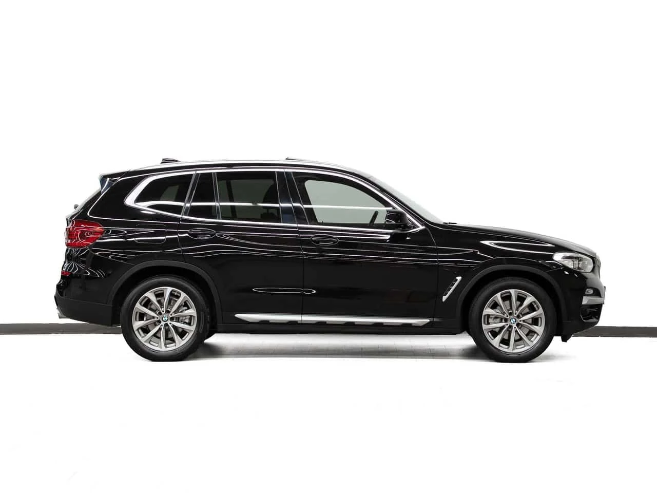 BMW X3 * 30i xDrive30 | Nav | Leather | Sunroof | BSM | C | Mobile.bg � ����������� 3