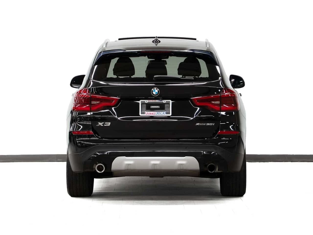 BMW X3 * 30i xDrive30 | Nav | Leather | Sunroof | BSM | C | Mobile.bg � ����������� 2