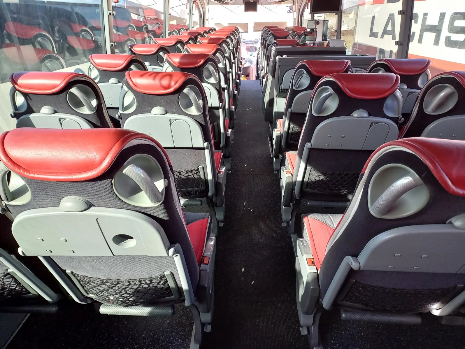 Mercedes-Benz Travego | Mobile.bg   3