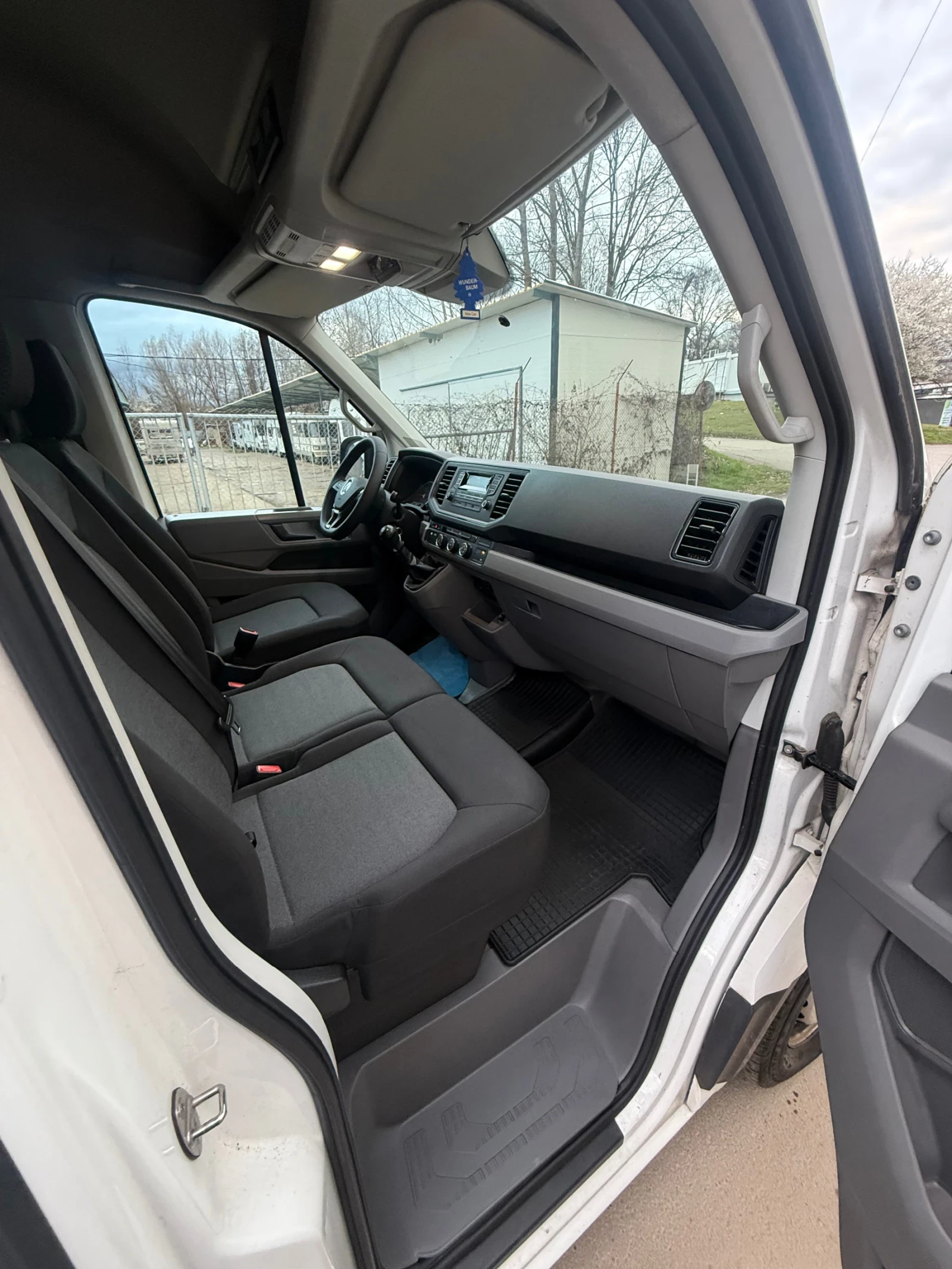 VW Crafter 2.0TDI ХЛАДИЛЕН , снимка 12 - Бусове и автобуси - 54119788