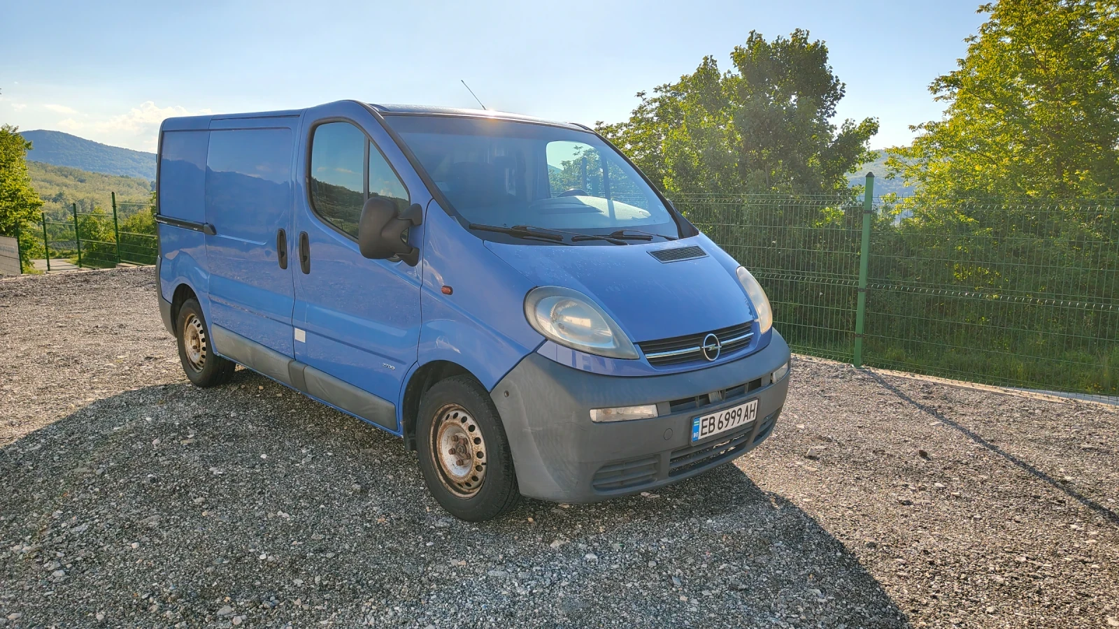 Opel Vivaro 1.9 TDCI 101кс., снимка 5 - Бусове и автобуси - 54942050