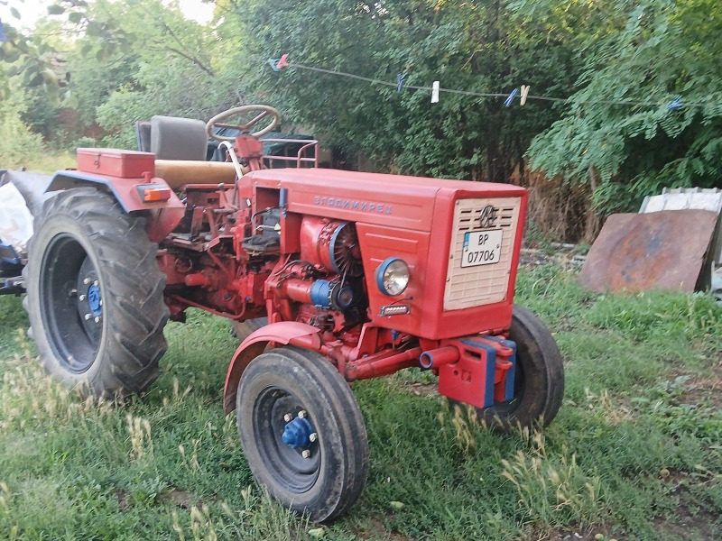 Трактор Владимировец, снимка 7 - Селскостопанска техника - 46461926
