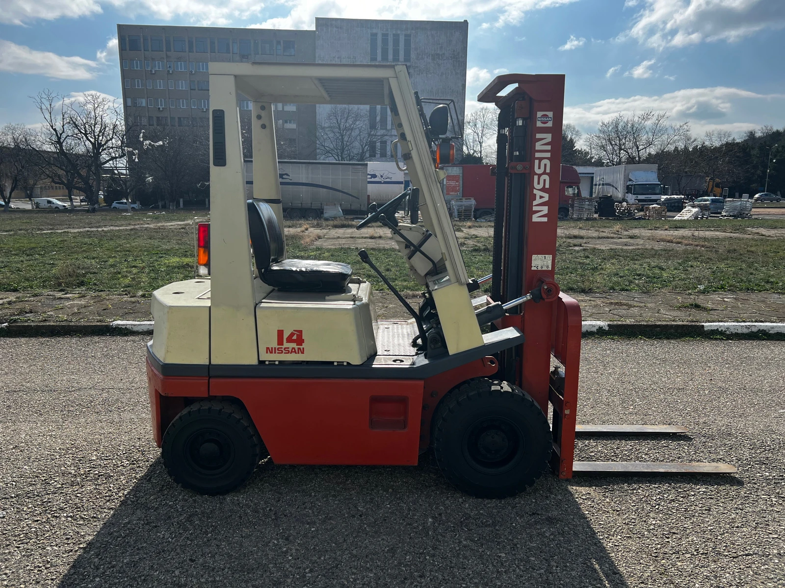  Nissan   /   | Mobile.bg   6