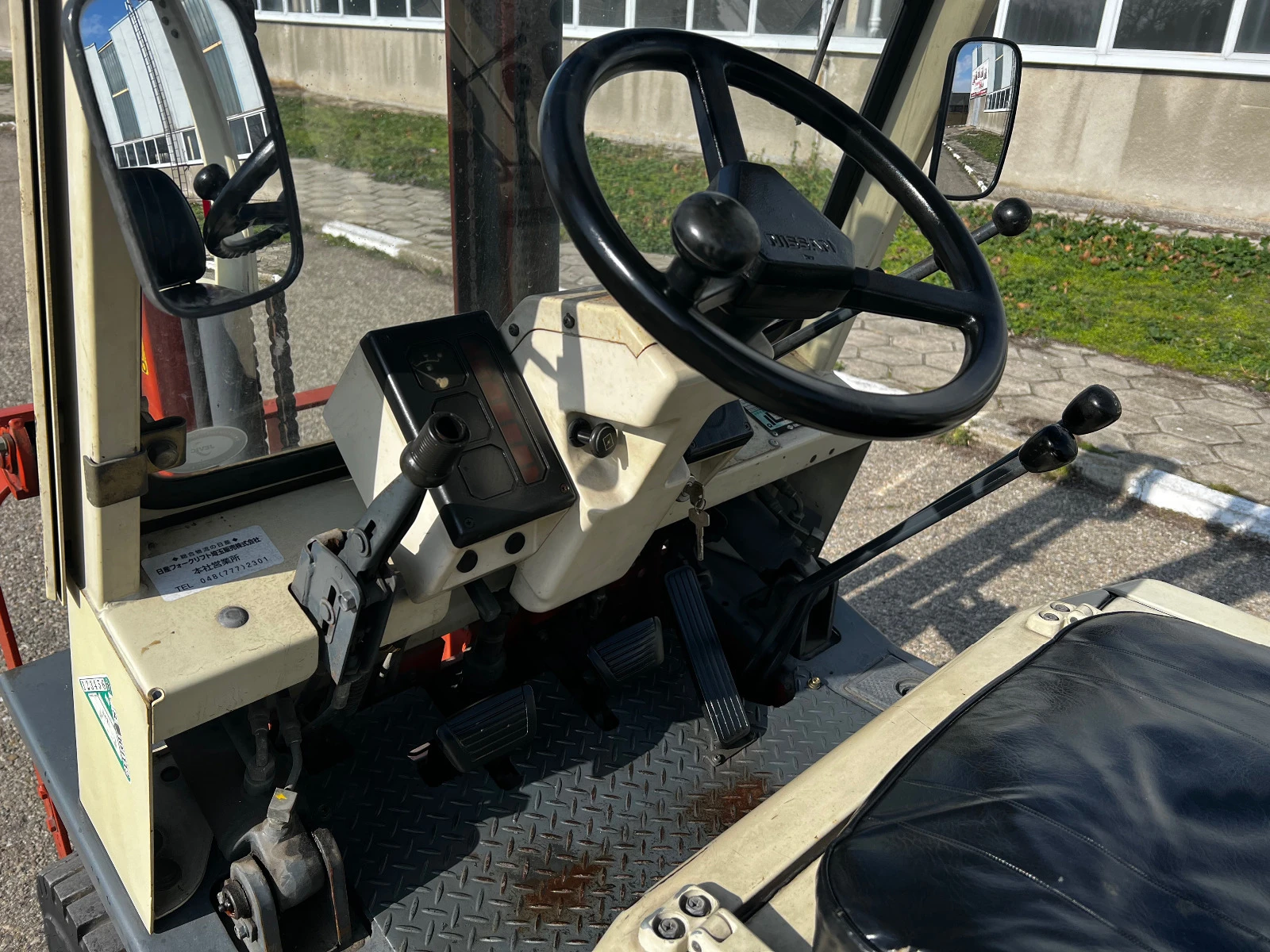  Nissan   /   | Mobile.bg   12