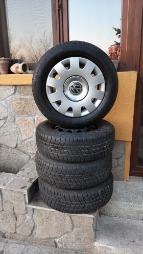 Гуми с джанти Barum 195/65R15, снимка 1 - Гуми и джанти - 48131829