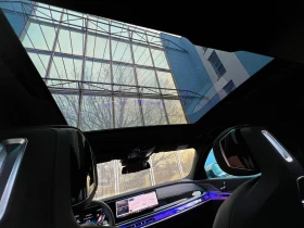 BMW 740 d/xDrive/M-SPORT/THEATRE SCREEN/B&W/ICONIC GLOW/  , снимка 15