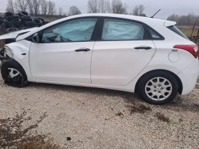 Hyundai I30 1.4i, снимка 2