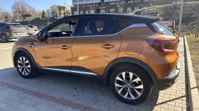 Renault Captur E-TECH , снимка 3 - Автомобили и джипове - 53648196
